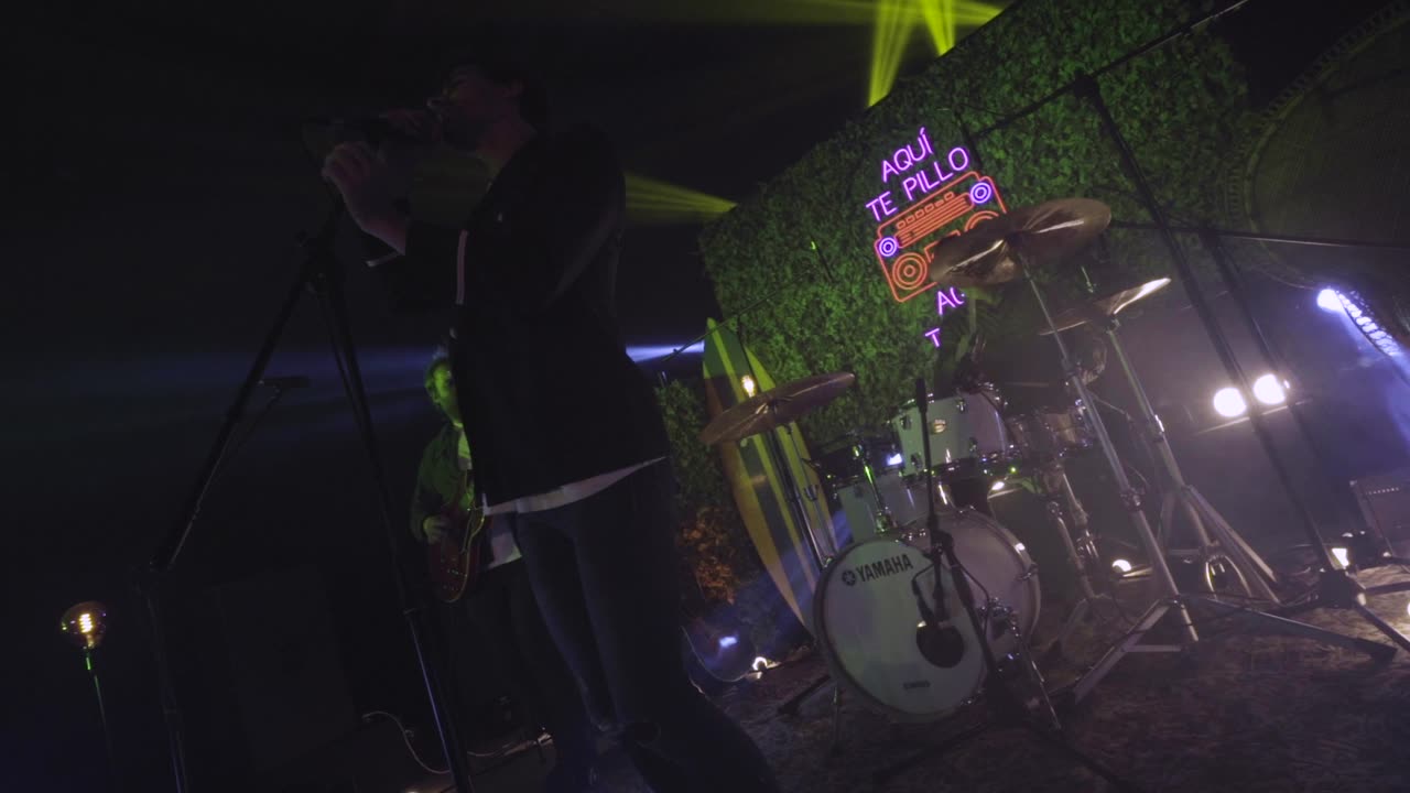 Stage Live — escenario para grupos en directo